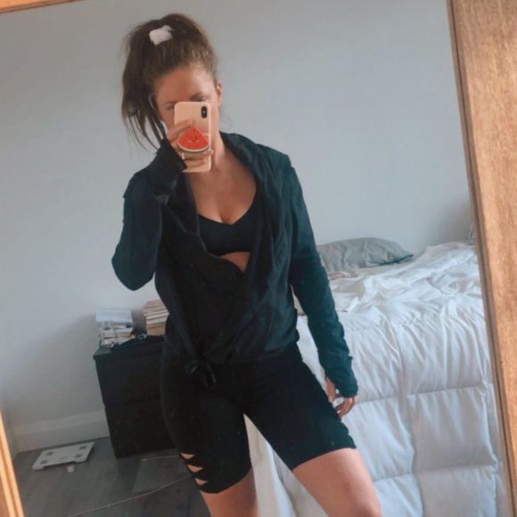 Black Lululemon Wrap Hoody